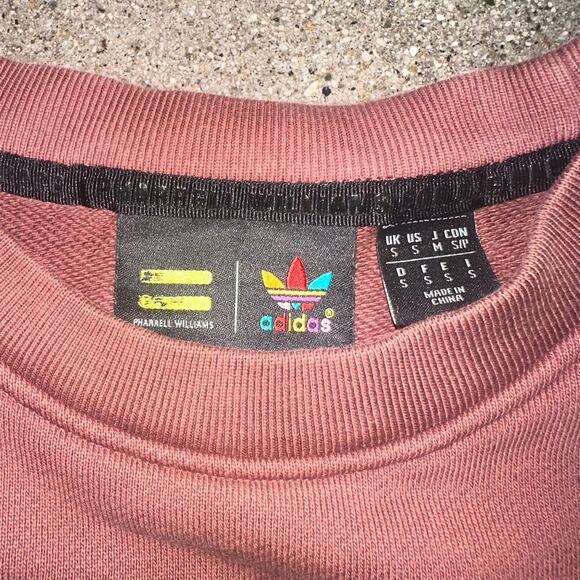 Pharell Williams = Humanrace crewneck sweater embroidery - Picture 2 of 4